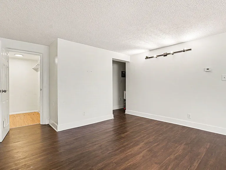 1243 N Washington St #101 — Photo 6