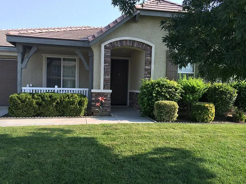 12416 Colorado Ave photo 1