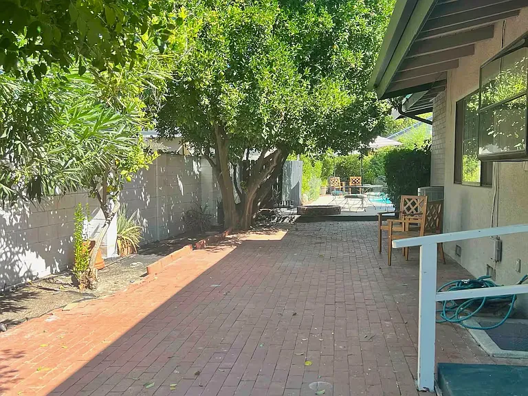 5650 Maynard Ave — Photo 10