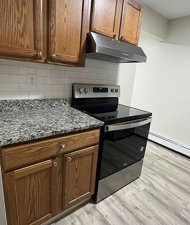 Hilltop Apts LLC Apartment Rentals - Leominster, MA | Zillow