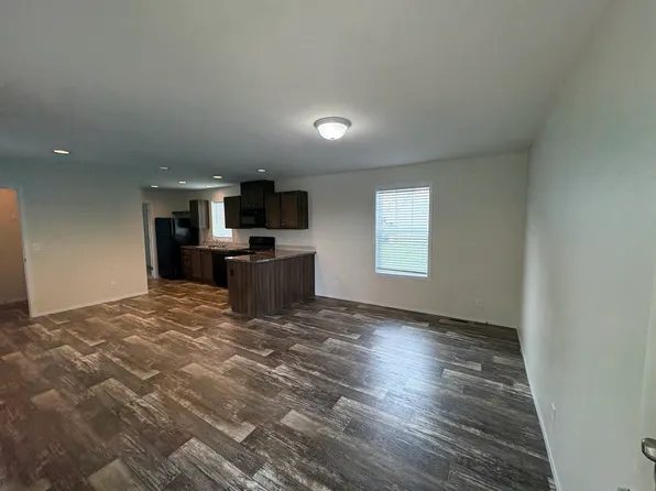 17311 E Us Highway 40 #A39, Independence, MO 64055