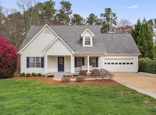 5410 Pilgrim Point Rd, Cumming, GA 30041