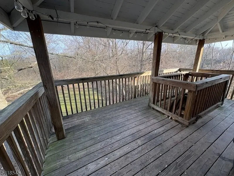 2 bed, 1.0 bath, $2,200 — Photo 2