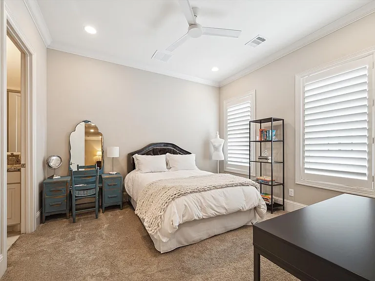 1527 Cunningham Parc Ln — Photo 19