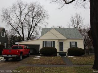 1406 Blueberry Ln, Flint, MI 48507