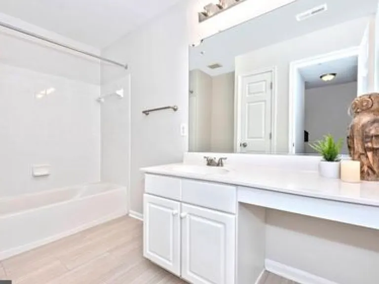 5177 Duke Ct — Photo 6
