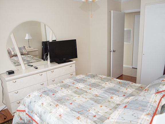 5th image of 3835 Lake Bayshore Dr #(k-514)