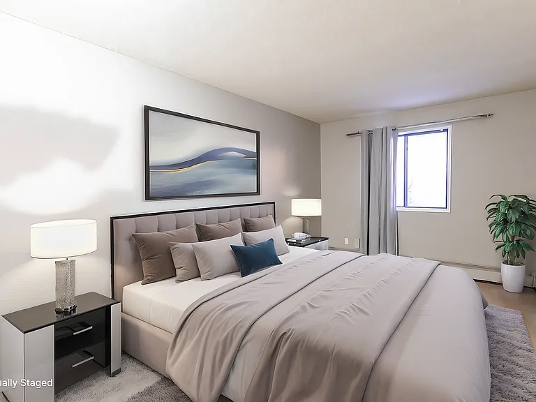 360 Falshire Dr NE — Photo 6