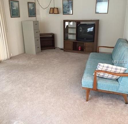 4th image of 31 N Flora Vista St