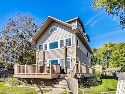 1915 Sunnyside Beach Dr, Johnsburg, IL, 60051