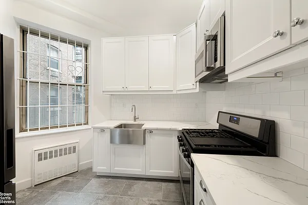 Rented by Brown Harris Stevens | media 22