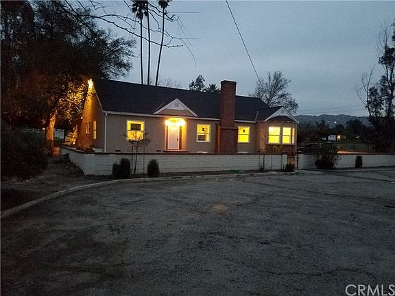 4th image of 28741 Lakeview Ave
