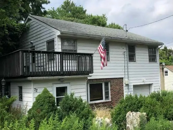 72 Johnson Street, Lake Peekskill, NY 10537