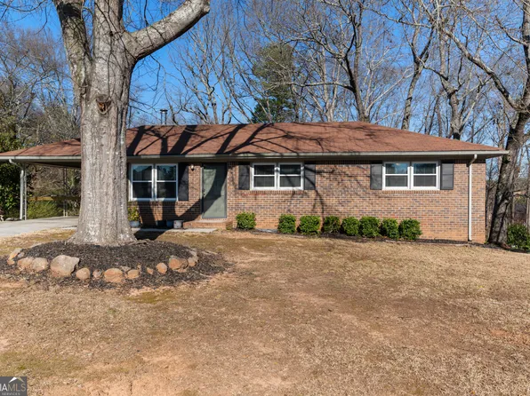 51 Brown Cir, Toccoa, GA 30577