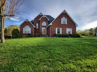 1420 Dr Meade Ln, Clarksville, TN 37042