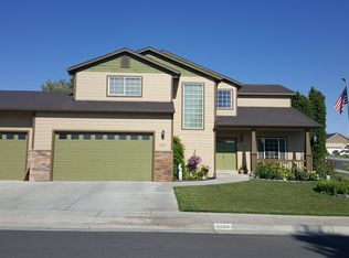 2204 NW Dusk Dr, Hermiston, OR 97838