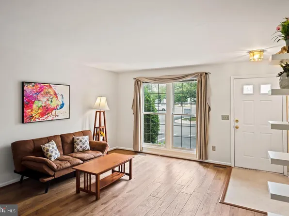 9779 Mock Orange Ct, Manassas, VA 20110