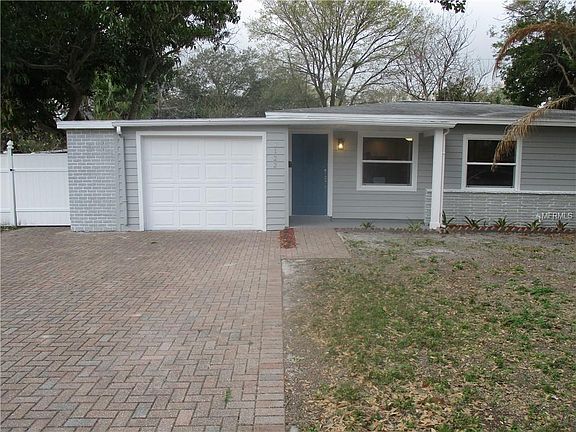 3rd image of 7122 Meadowlawn Dr N