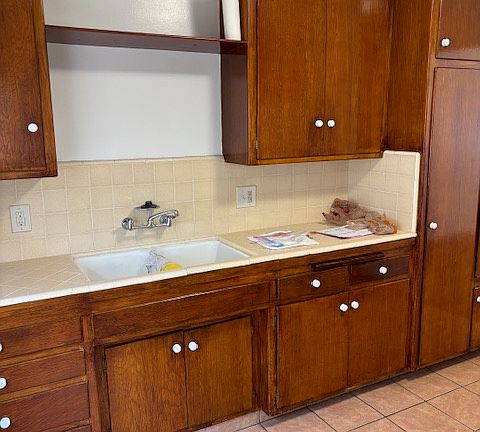 5th image of 1240 S Orange St APT B