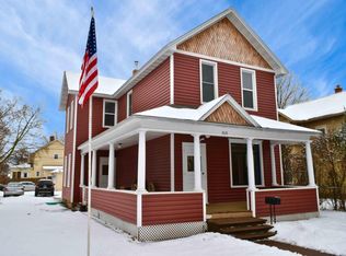 709 W 5th St, Winona, MN 55987