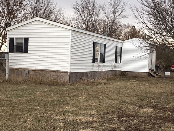 2nd image of 50881 300th St