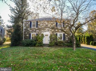 2004 Church Rd, Flourtown, PA 19031