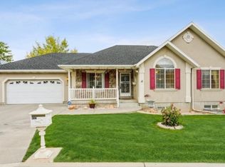 605 S Loafer View Dr, Payson, UT 84651