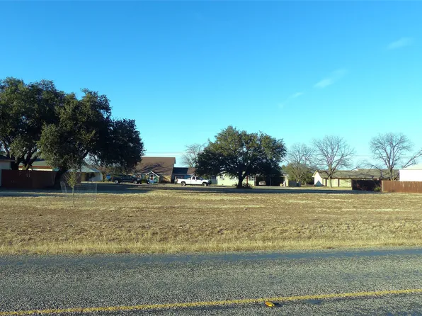 0 Fife St, Brady, TX 76825