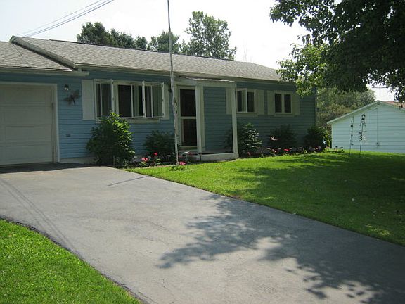 2nd image of 343 Bell Dr