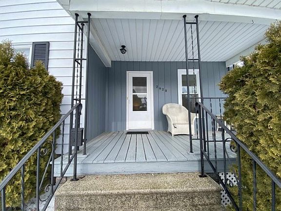 2nd image of 2628 Hall Ave