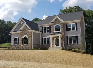 5904 Candace Dr, Lothian, MD 20711