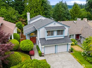 20410 Hollyhills Dr NE, Bothell, WA 98011