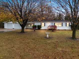 8702 Holtz Rd, Oconto Falls, WI 54154