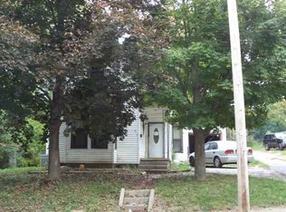 612 N 5th St, Goshen, IN 46528