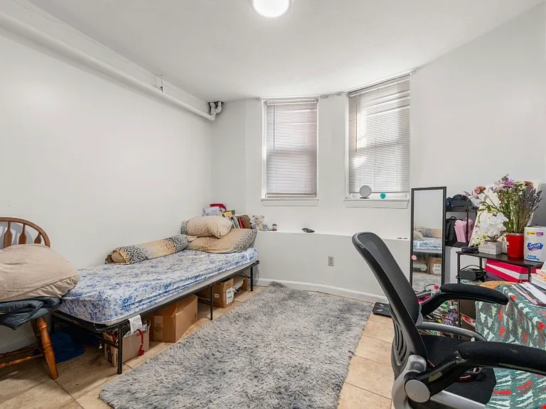 2 Colliston Rd #2B — Photo 8