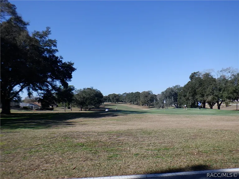 335 E Falconry Ct — Photo 24