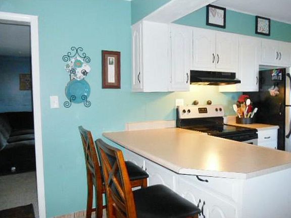 4th image of 3005 N Old State Road 55