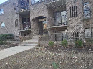 13 Silverwood Cir APT 1, Annapolis, MD 21403