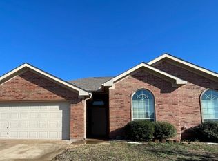 221 Sardius Blvd, Granbury, TX 76049