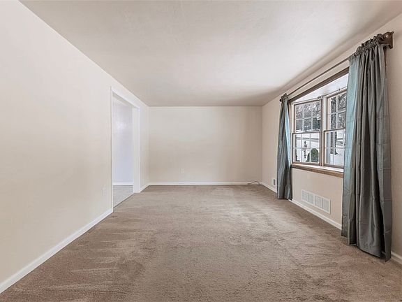4th image of 3486 Ivy Hill Ln