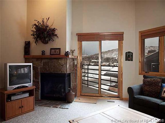 3rd image of 2700 Deer Valley Dr E #C201