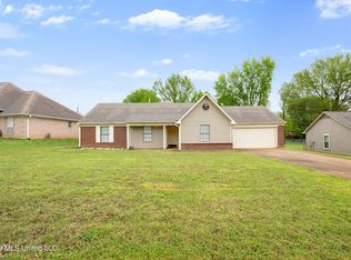 7340 Kingcrest Rd, Olive Branch, MS 38654