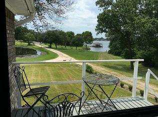 9145 Lake Conroe Dr, Conroe, TX 77304