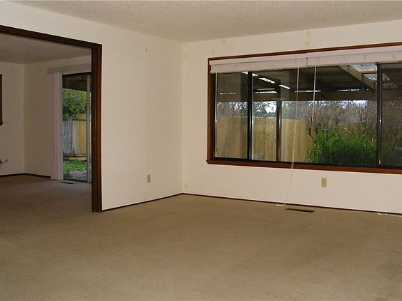 5th image of 8213 88th Street Ct SW