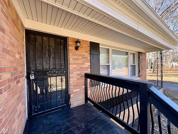 5th image of 5736 Sharon Rd