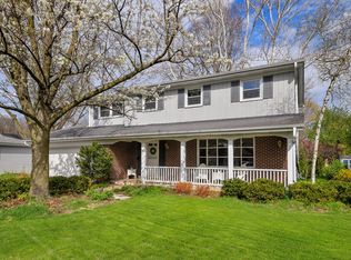 1214 S 6th St, St Charles, IL