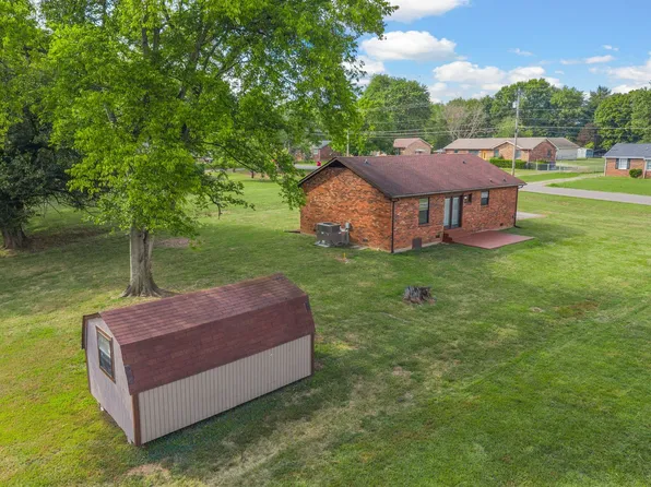 324 Welchwood Dr, Clarksville, TN 37040