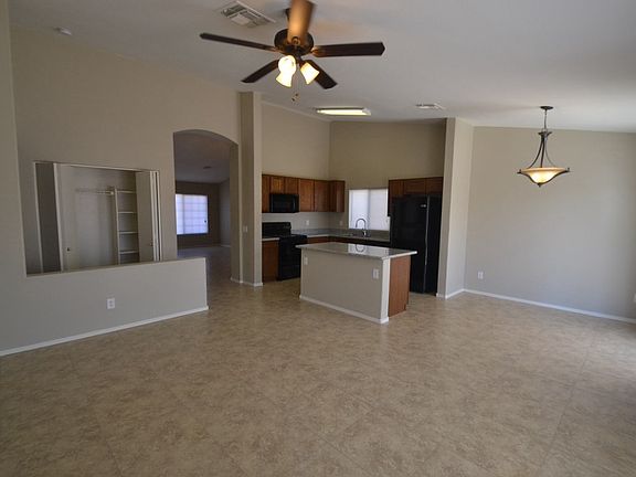 3rd image of 13013 W Crocus Dr