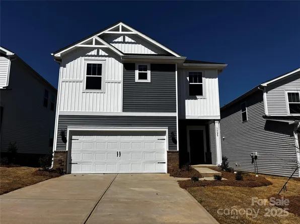 1329 31st Street Pl NE, Conover, NC 28613