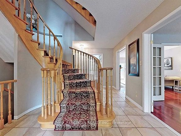 3rd image of 1059 Glenanna Rd